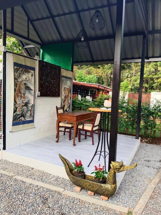 Hotel Britannia Court Chiang Mai Exterior foto